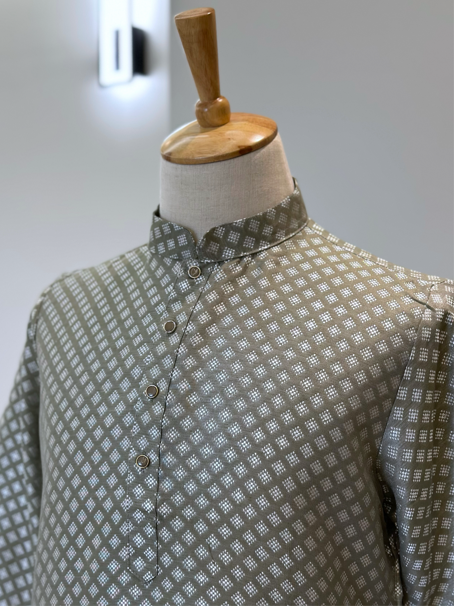 SM0724-02-12 Pistachio Green Jacquard Silk Blend Kurta Set