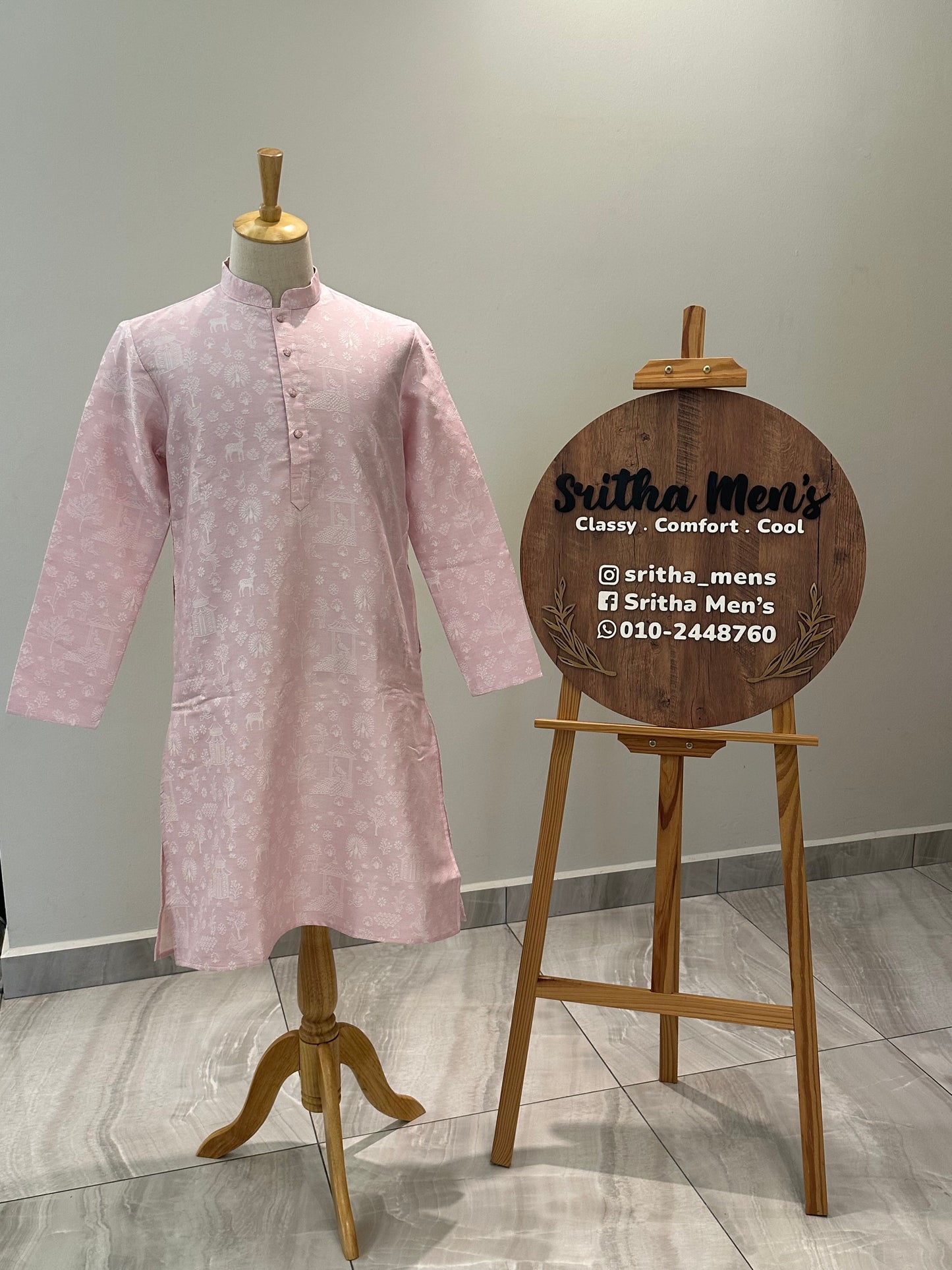 SM0825-02-02 Light Pink & Silver Motif Jacquard Silk Blend Kurta Set