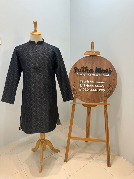 SM0626-02-12 Black& Gold Diamond Silk Blend Kurta Set