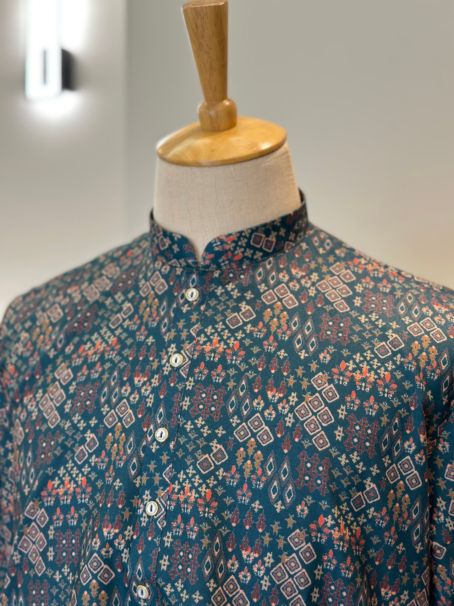 SM0625-01-09 Bottle Green Printed Cotton Kurta