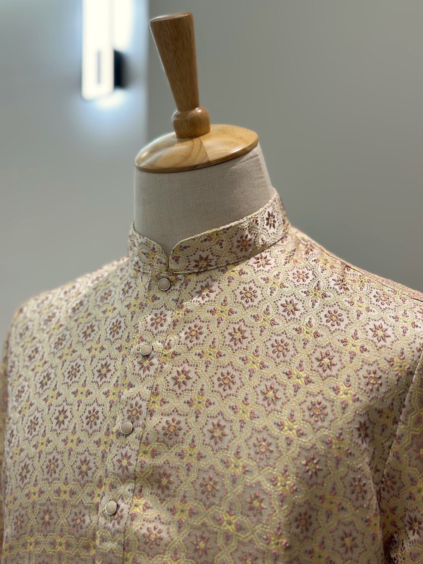 SM0525-02-07 Pastel Yellow & Pink Embroidery Jacquard Silk Kurta Set