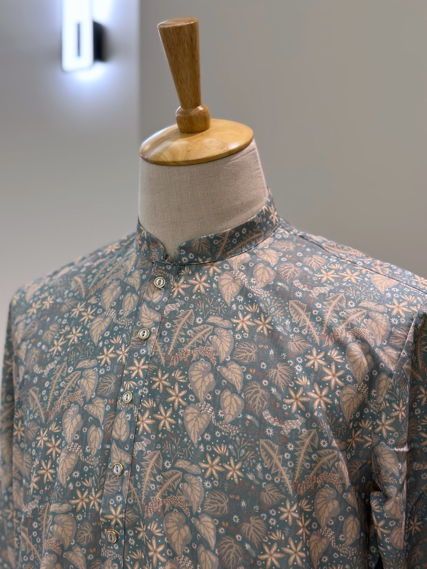SM1224-01-10 Grey Green Floral Print Soft Cotton Kurta
