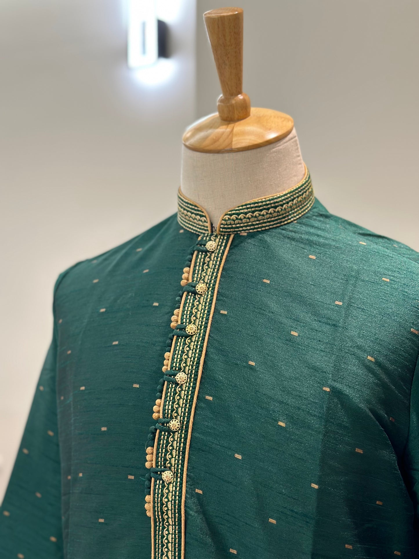 SM0724-04-01 Dark Green & Gold Silk Blend Kurta Set