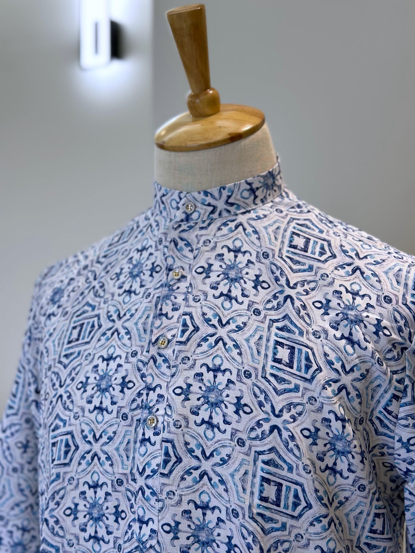 SM0625-01-10 Blue & White Viscose Kurta