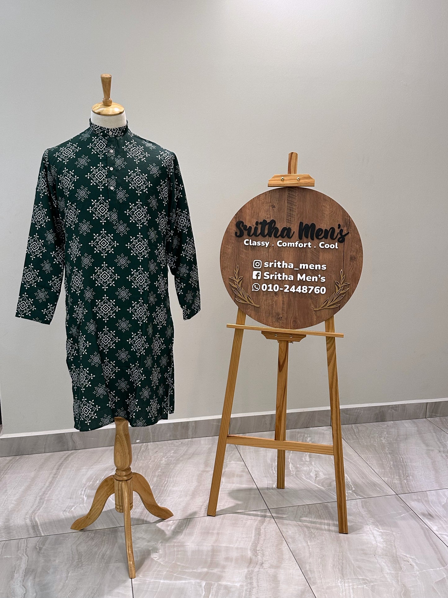 SM0924-01-14 Bottle Green Kolam Design Viscose Kurta