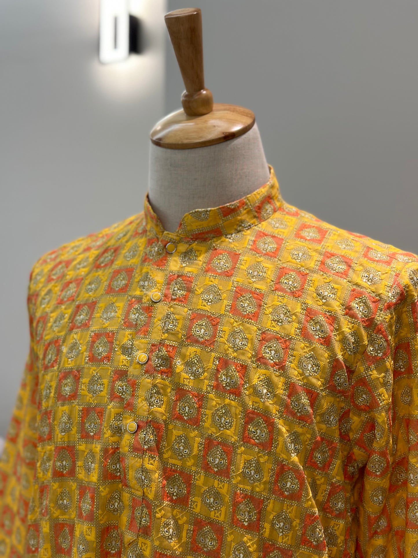 SM1024-02-01 Yellow Chikan Cotton Kurta Set