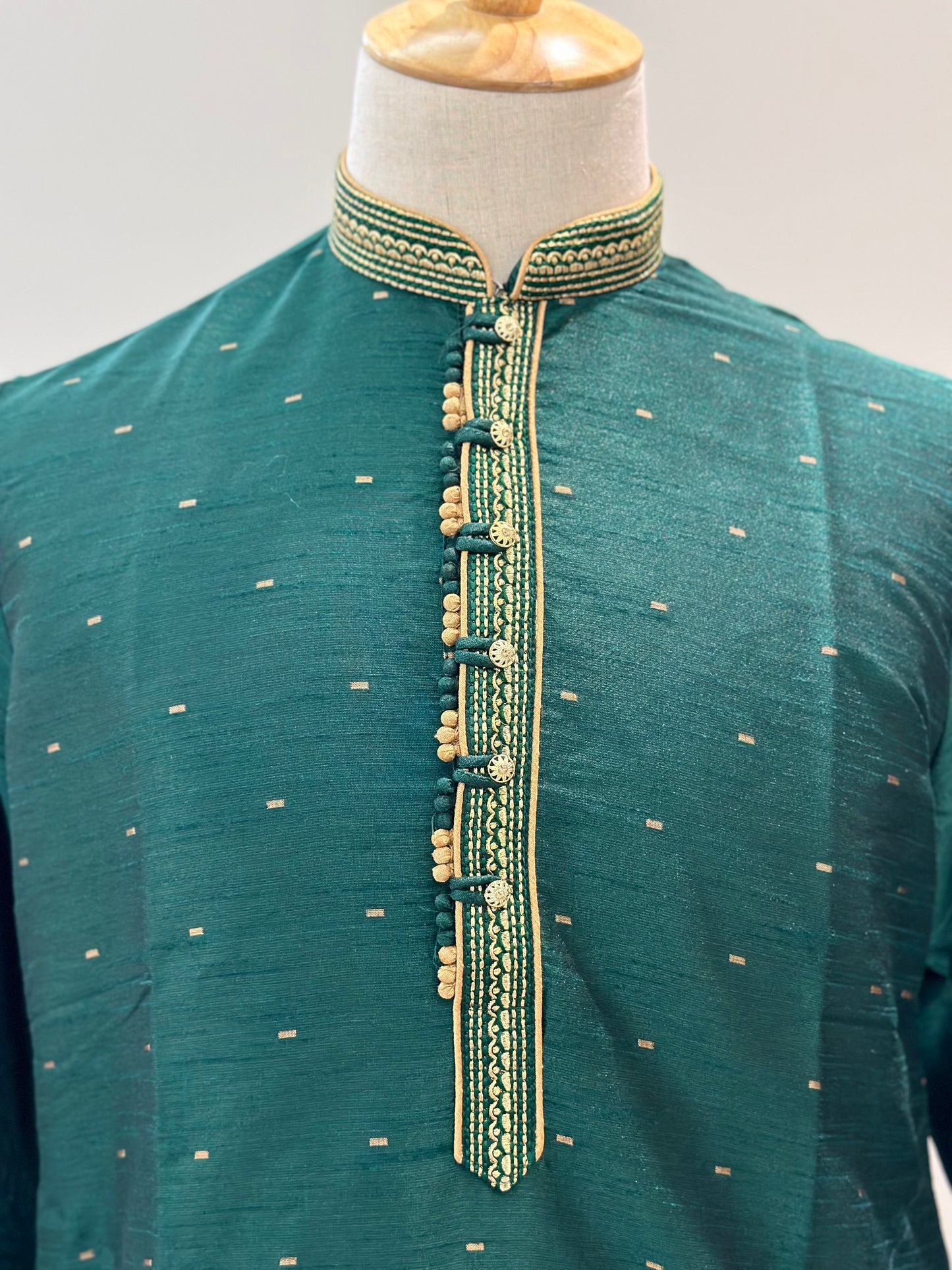 SM0724-04-01 Dark Green & Gold Silk Blend Kurta Set