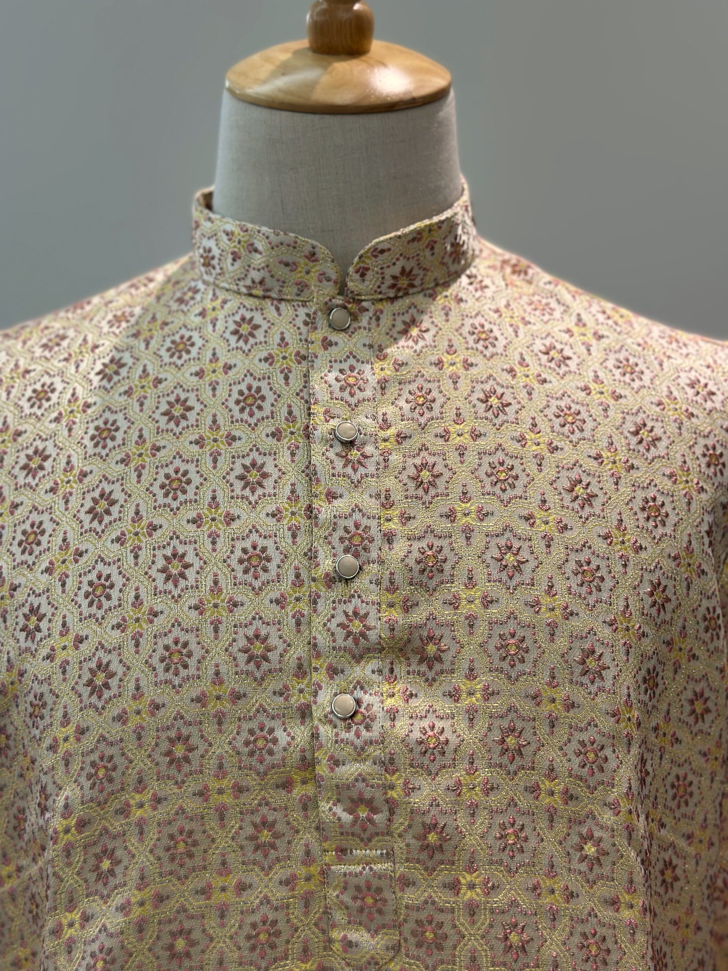 SM0525-02-07 Pastel Yellow & Pink Embroidery Jacquard Silk Kurta Set