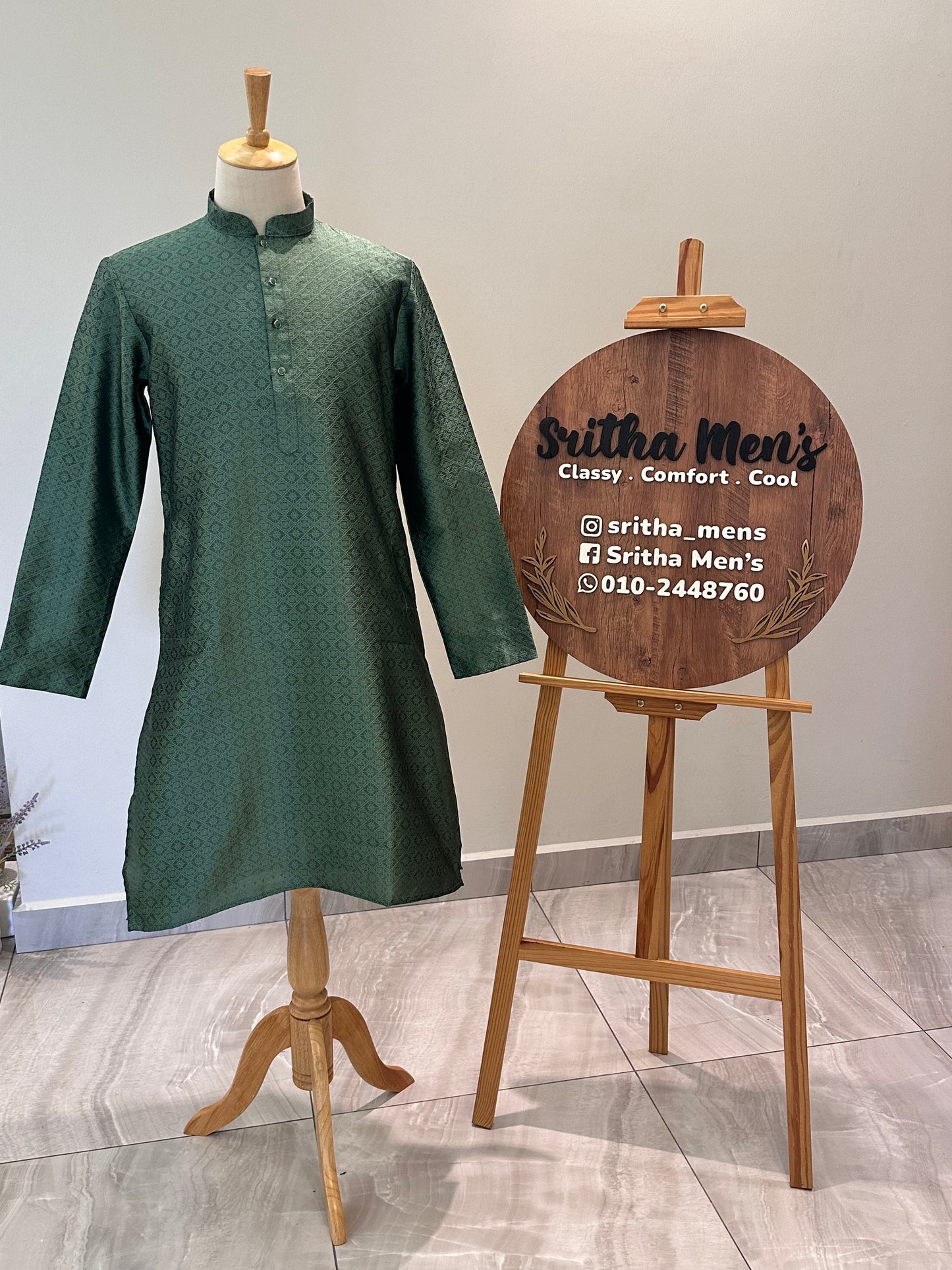 SM0425-02-03 Green Geometry & Floral Silk Blend Kurta Set