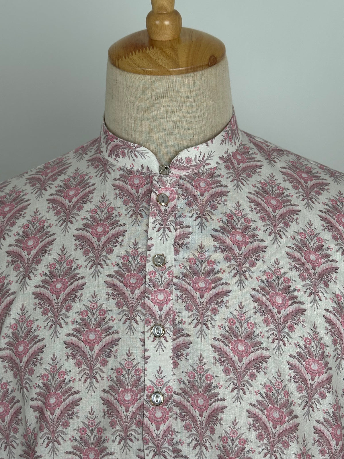 SM0826-01-06 White & Pink Soft Cotton Kurta