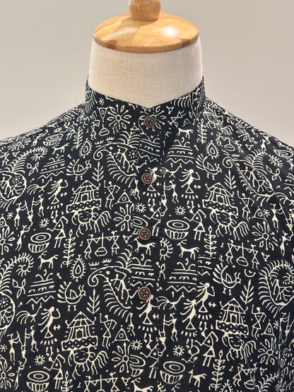 SM0326-16-06 Black & White Tribe Print Short Cotton Kurta