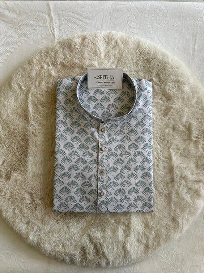 SM0925-01-14 White & Green Print Cotton Kurta