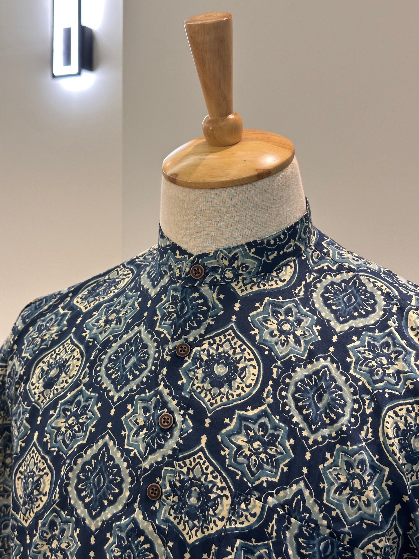 SM0326-16-04 Dark Blue Base Mandala Print Short Cotton Kurta