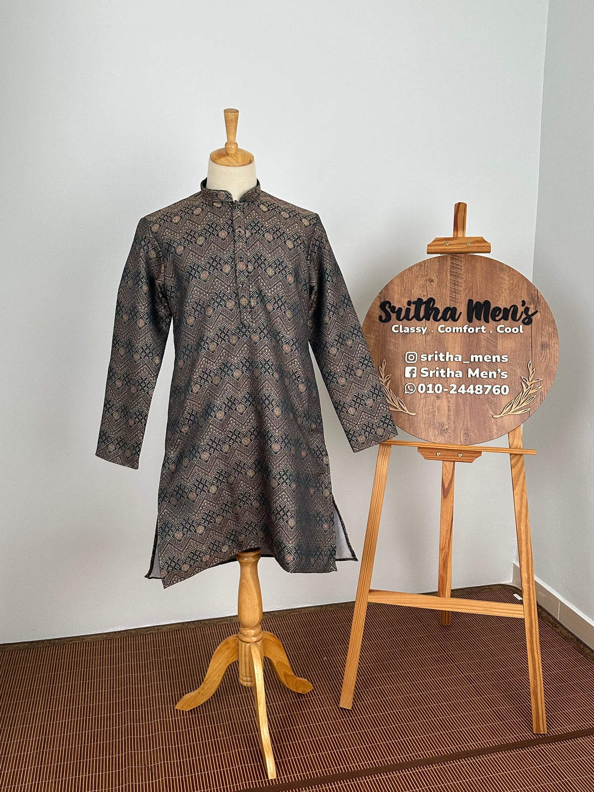 SM0826-02-16 Dark Green Heavy Design Jacquard Silk Blend Kurta Set