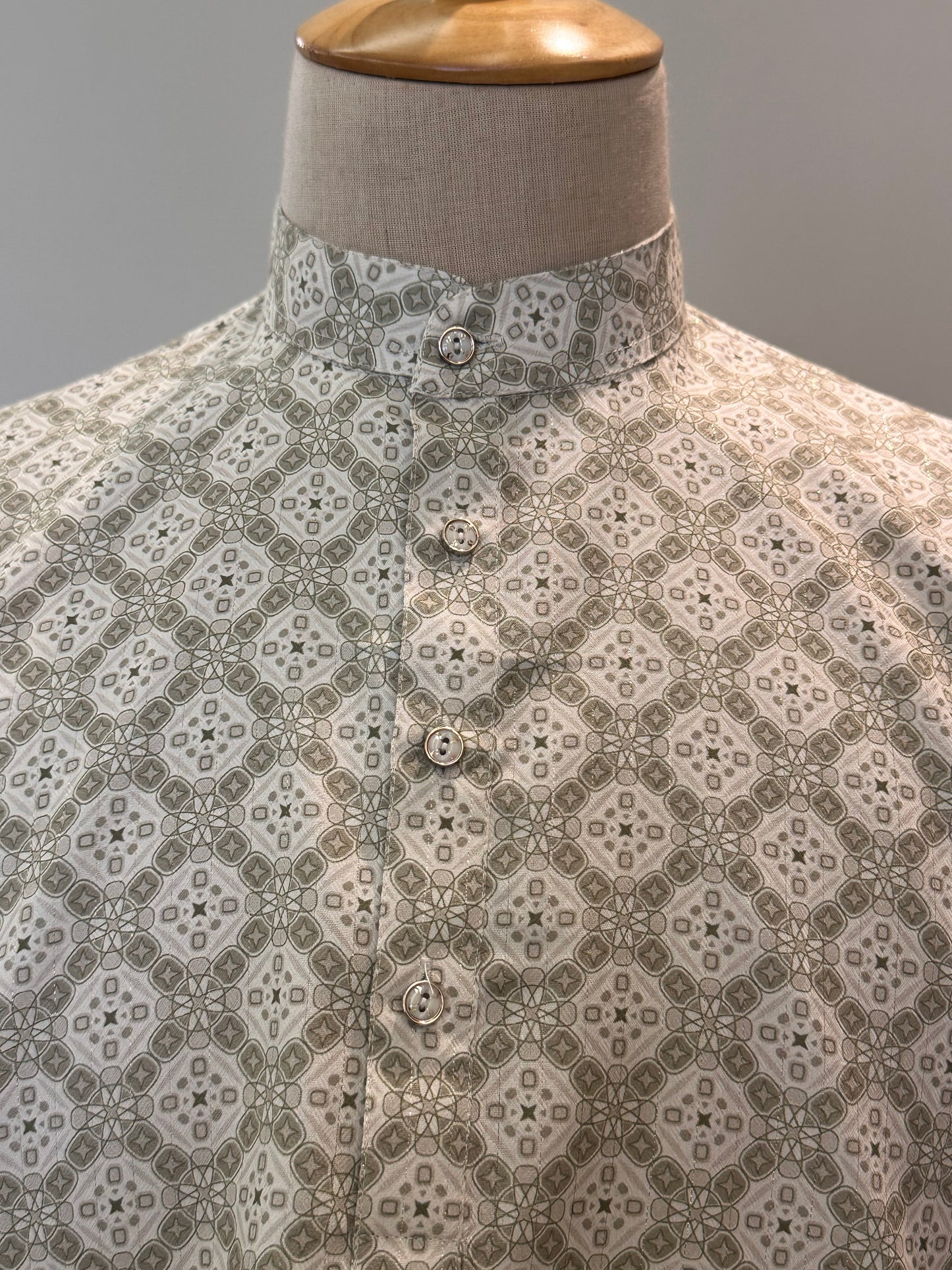 SM1025-18-02 White & Green Cotton Blend Short Kurta