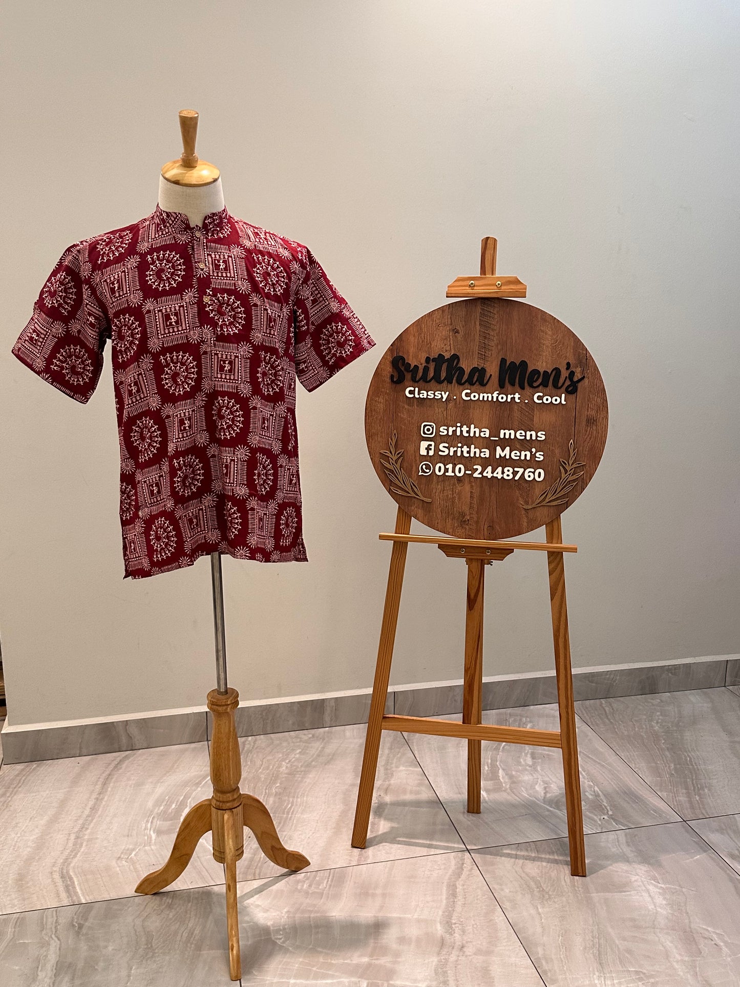 SM1025-18-08 Red Tribe Print Short Cotton Kurta