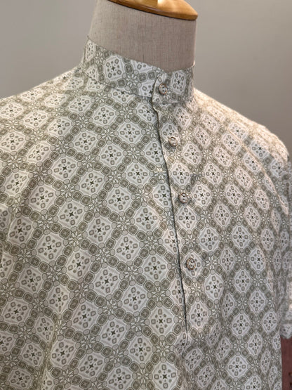 SM1025-18-02 White & Green Cotton Blend Short Kurta