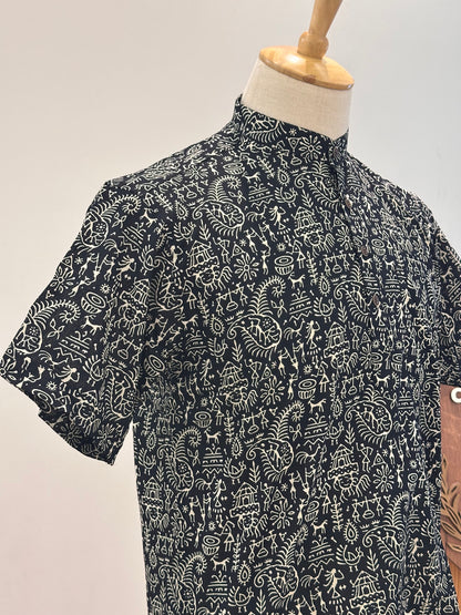 SM0326-16-06 Black & White Tribe Print Short Cotton Kurta