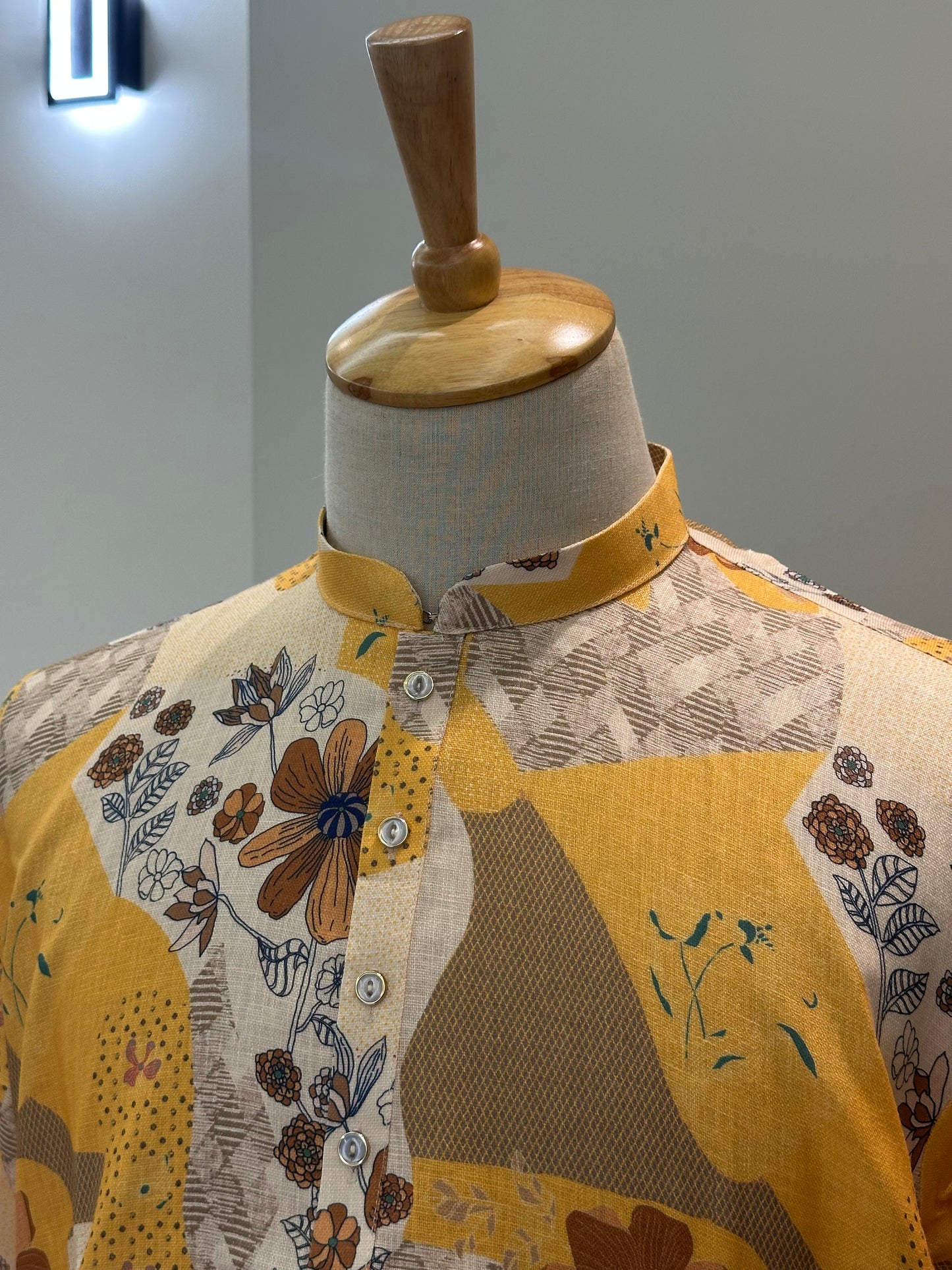 SM0626-01-06 Yellow Floral Printed Linen Blend Kurta