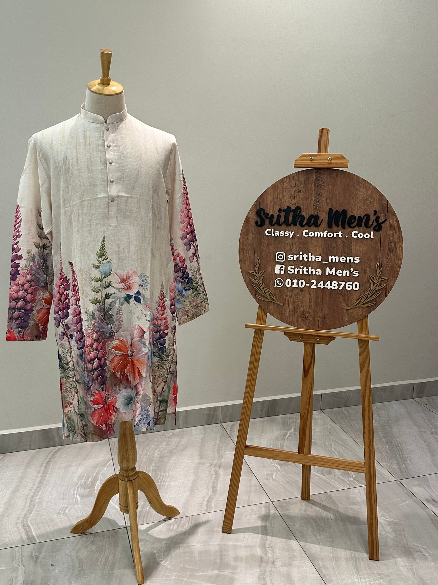 SM0825-01-10 Off White Floral Cotton Kurta