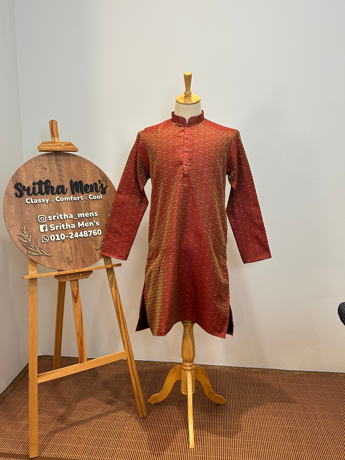 SM0826-02-12 Red & Gold Dual Shade Jacquard Silk Blend Kurta Set