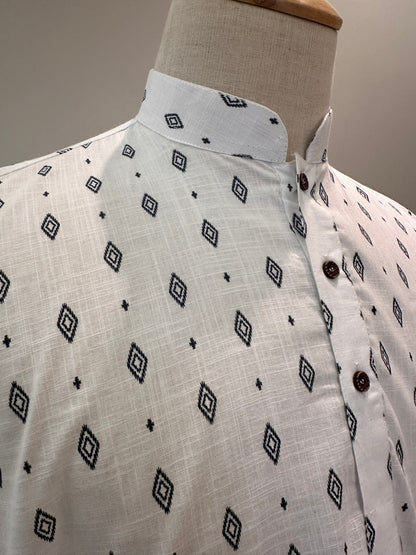 SM0126-18-03 White & Black Print Short Cotton Kurta