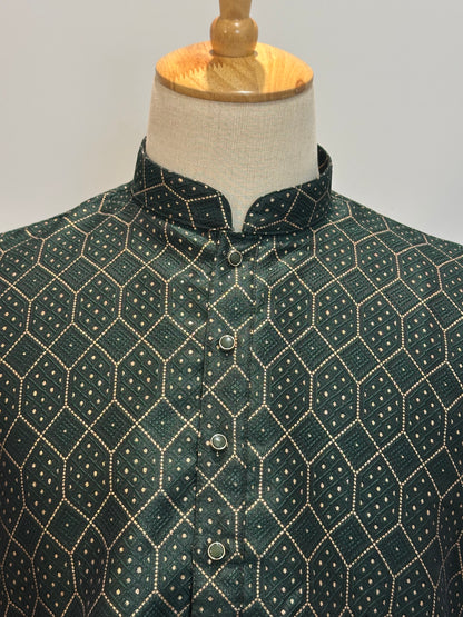 SM0826-02-09 Bottle Green & Gold Jacquard Silk Blend Kurta Set