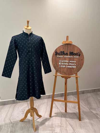 SM0126-02-05 Bottle Green Jacquard Silk Blend Kurta Set