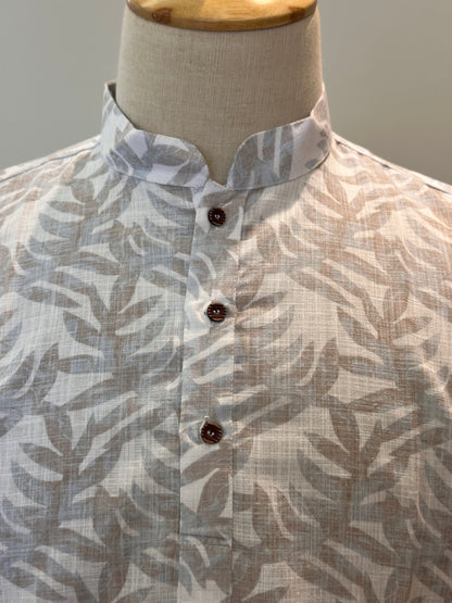 SM0326-18-03 White Grey Leaf Print Short Cotton Kurta
