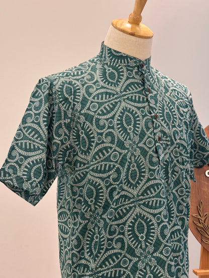 SM0326-16-09 Green & White Print Short Cotton Kurta