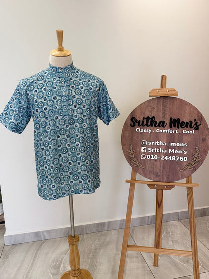 SM0925-18-05 Dual Tone Floral Blue Solid Cotton Short Kurta