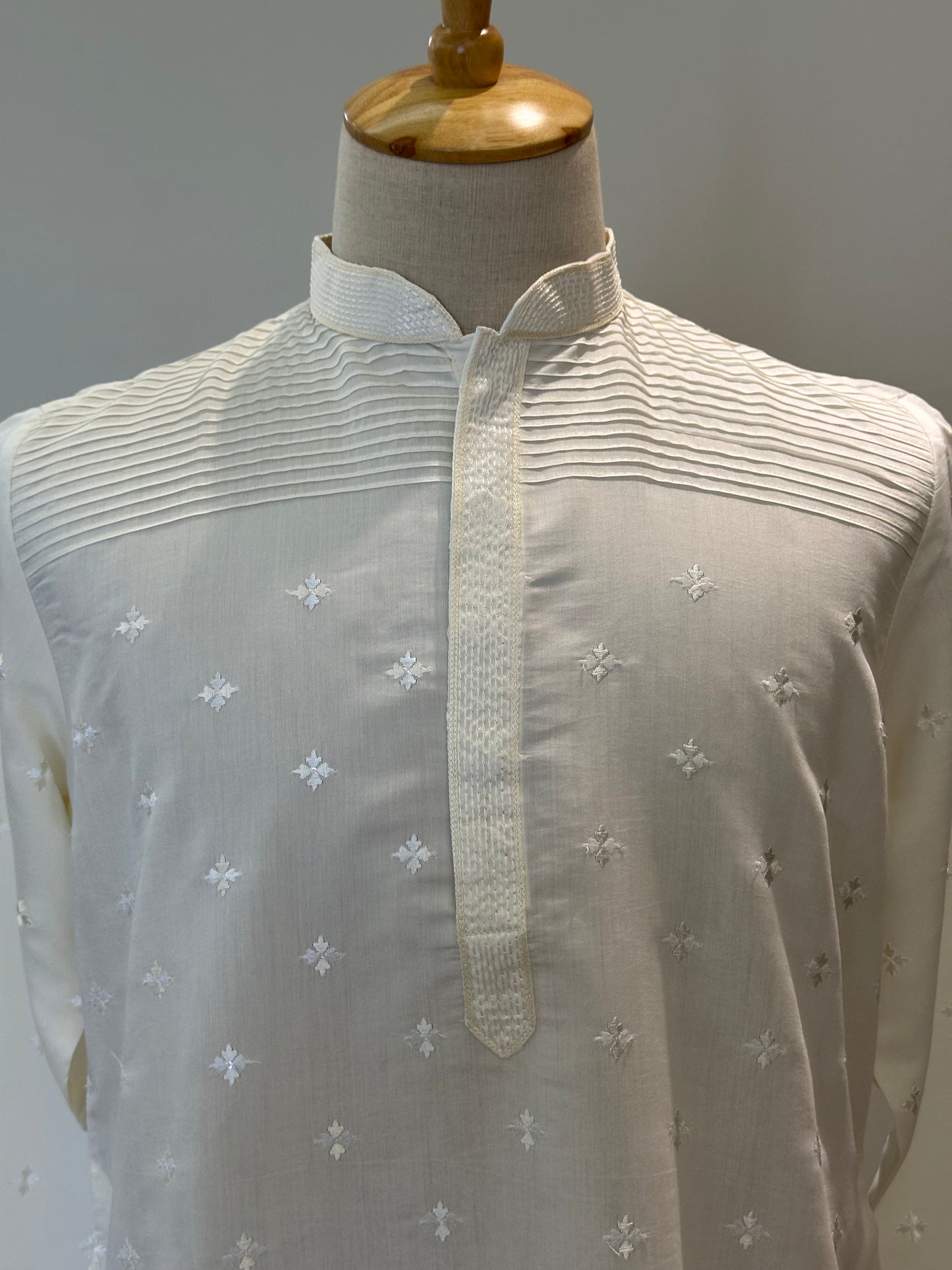 SM0326-06-03 White with Embroidery Floral Soft Cotton Blend Kurta Set