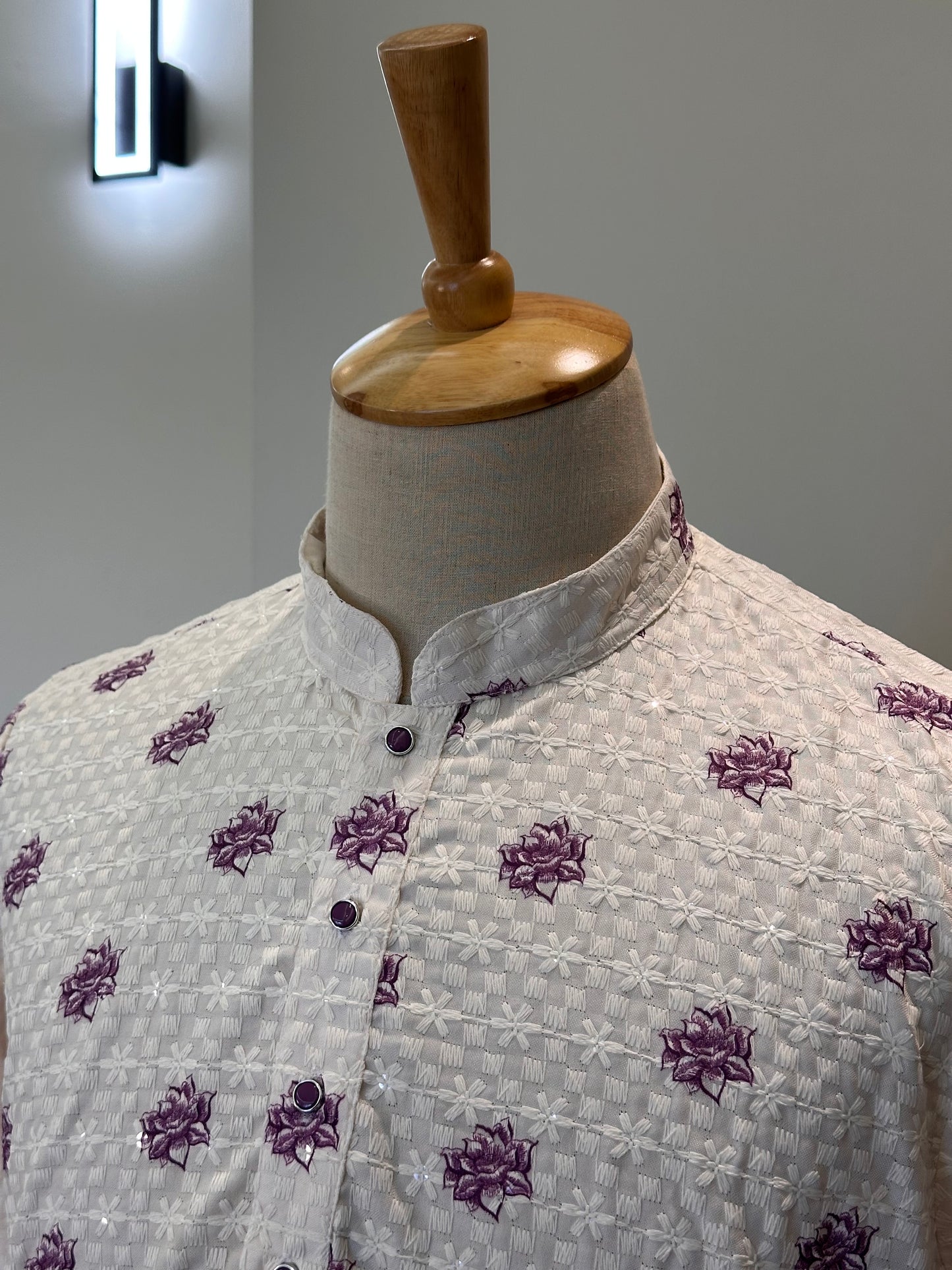 SM0326-02-06 White Lavender Flamingo & Floral Thread-work Design