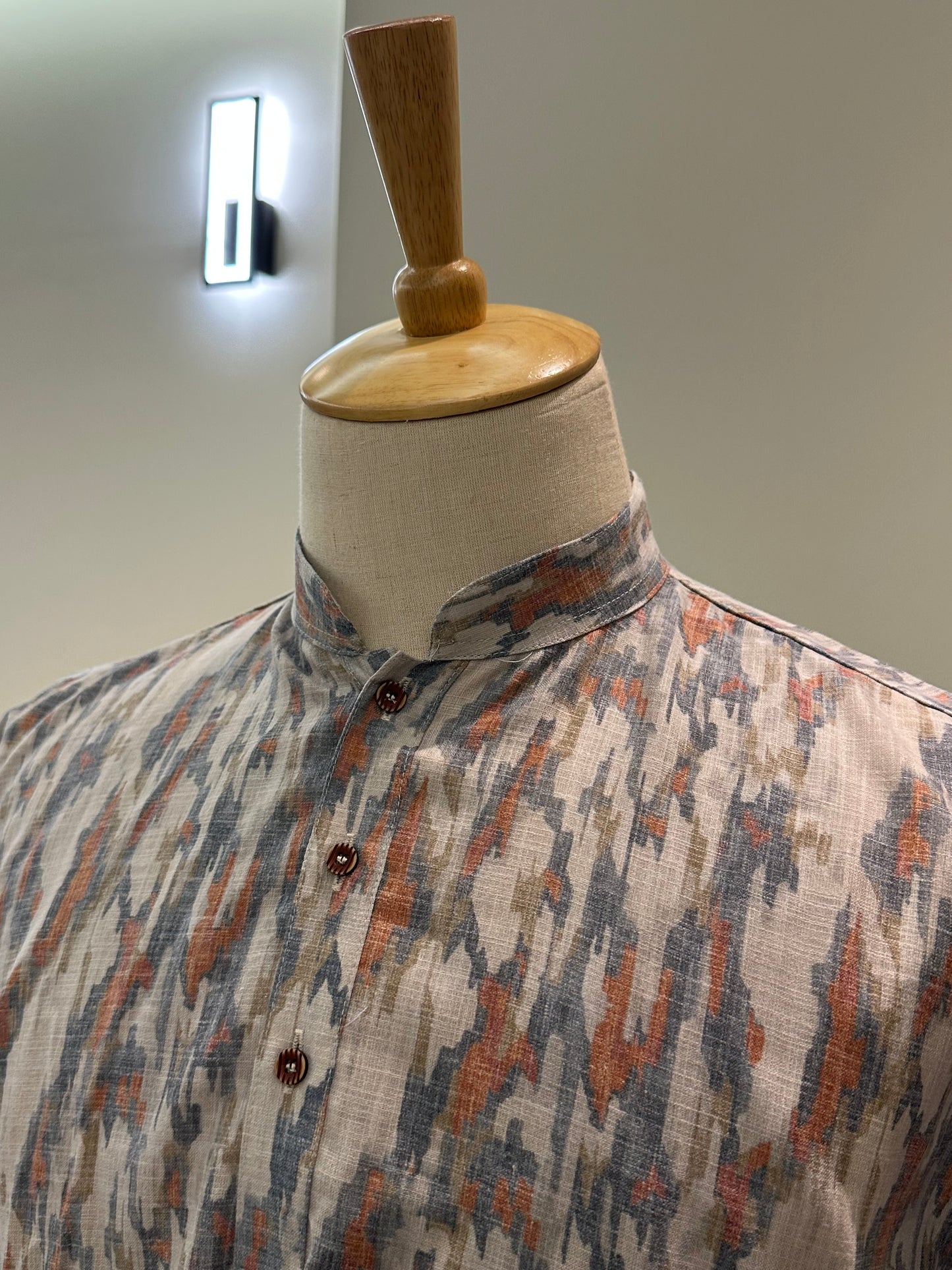 SM0925-18-16 Grey Orange Solid Cotton Short Kurta