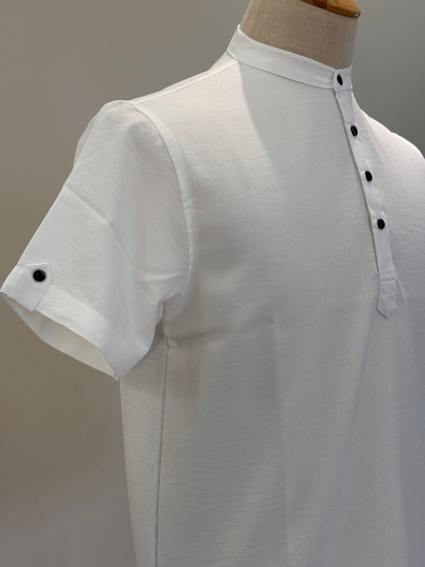SM0326-01-03 White Soft Short Kurta