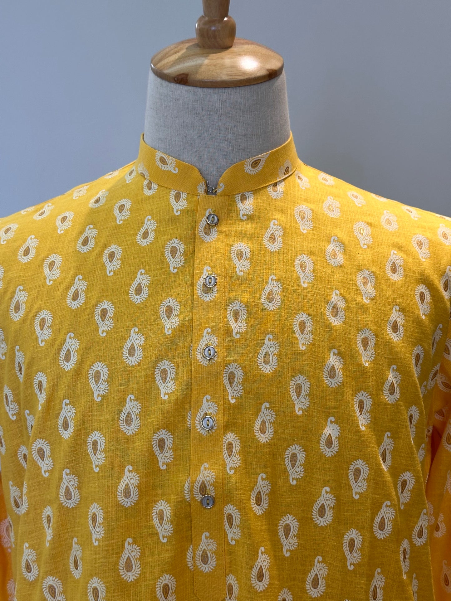 SM0126-01-01 Yellow & White Printed Cotton Kurta