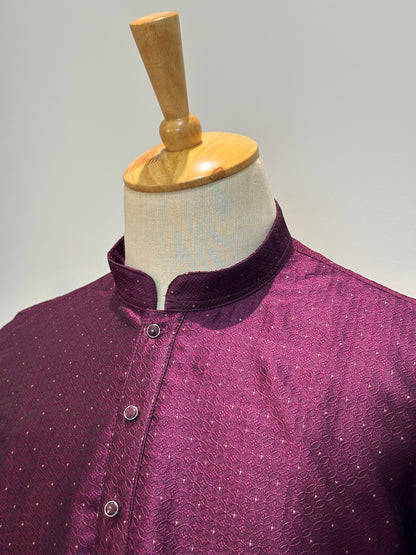 SM0826-02-02 Wine Diamond Jacquard Silk Blend Kurta Set
