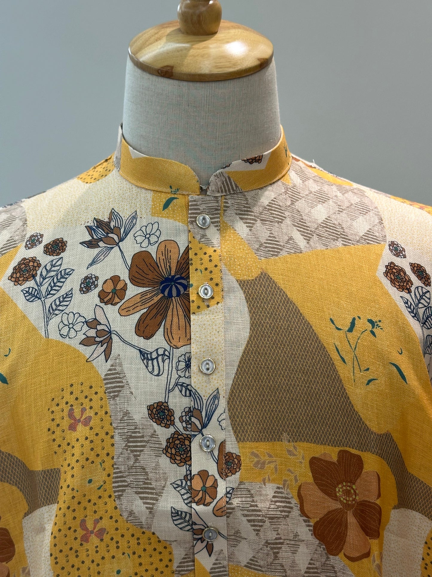 SM0626-01-06 Yellow Floral Printed Linen Blend Kurta