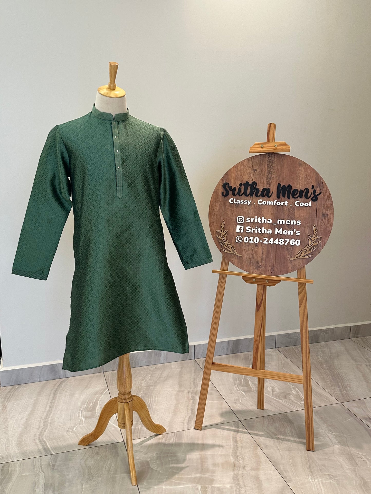 SM0725-02-09 Leaf Green Silk Blend Kurta Set