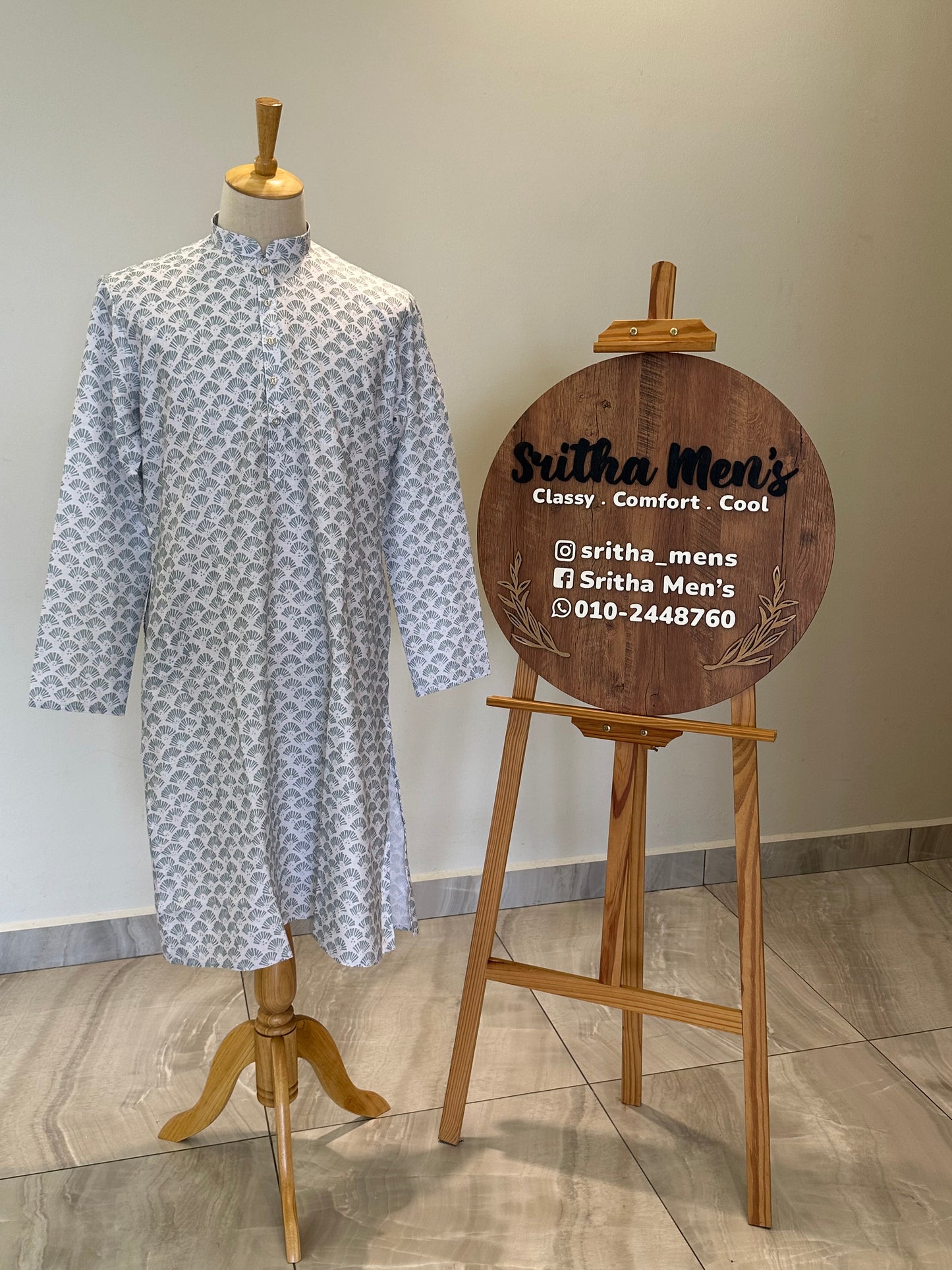 SM0925-01-14 White & Green Print Cotton Kurta