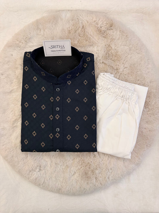 SM0126-02-05 Bottle Green Jacquard Silk Blend Kurta Set