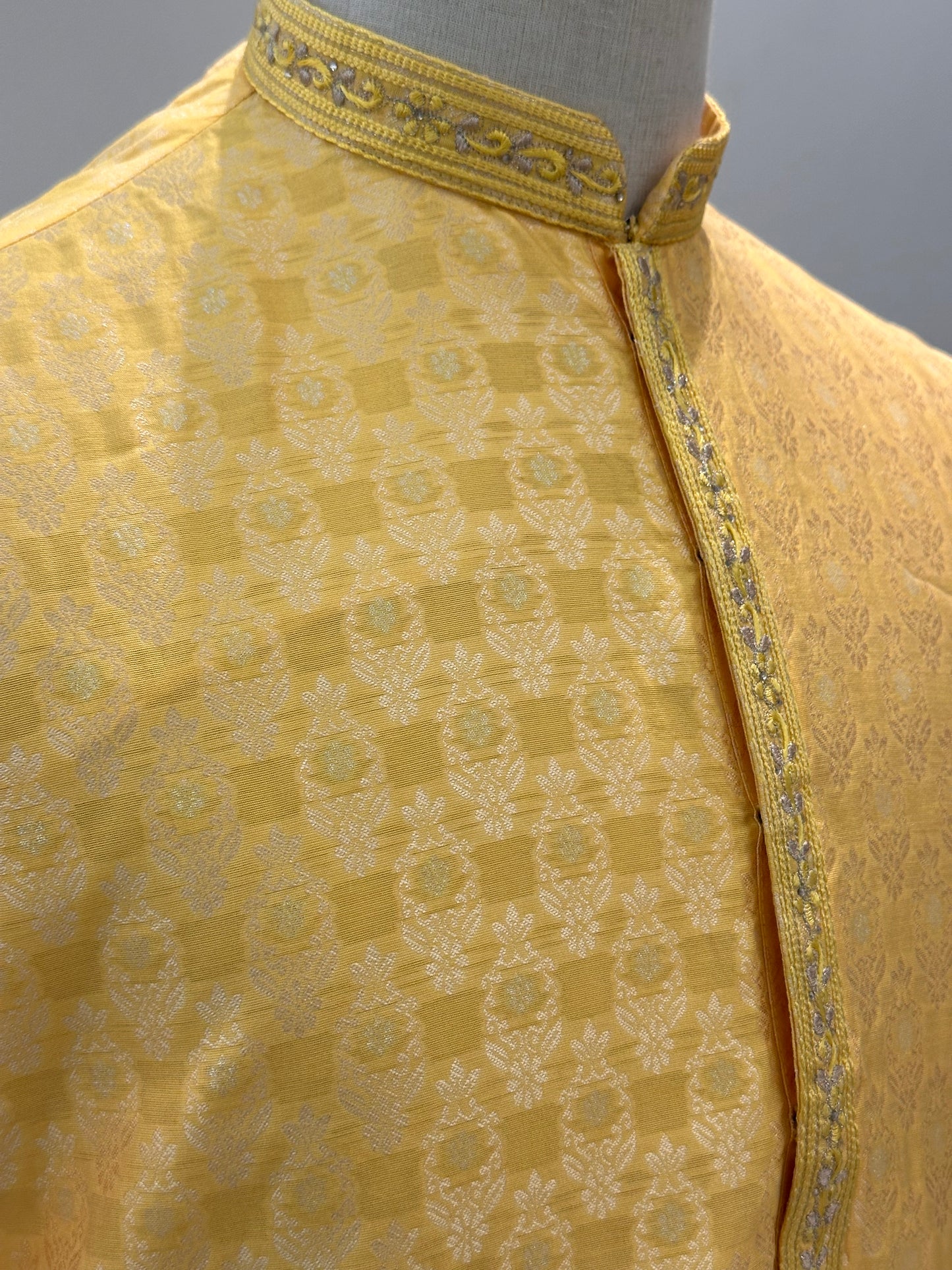 SM0126-02-02 Yellow Jacquard with Cotton Lining Set