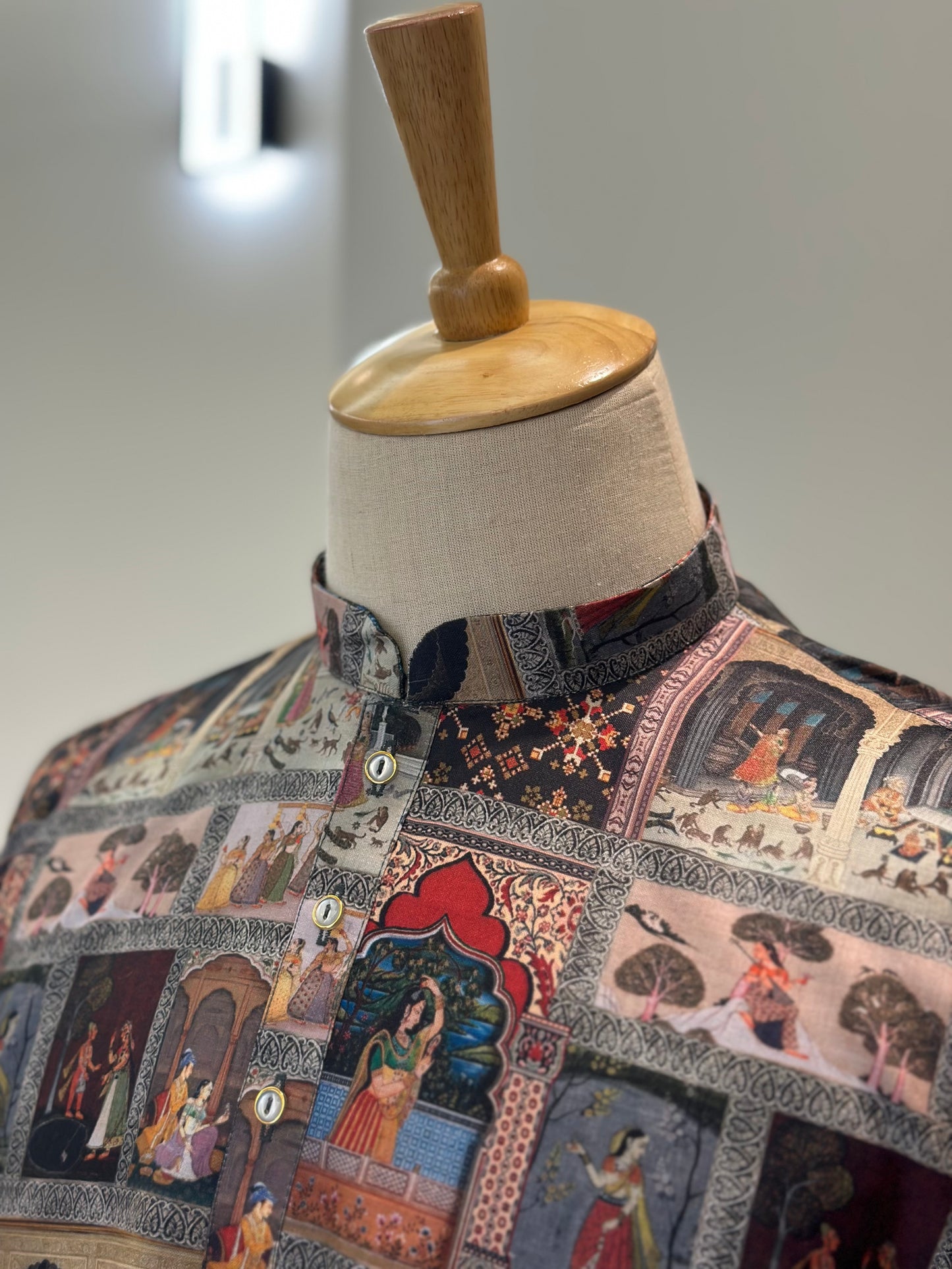 SM0925-01-17 Black Tribe Print Cotton Kurta