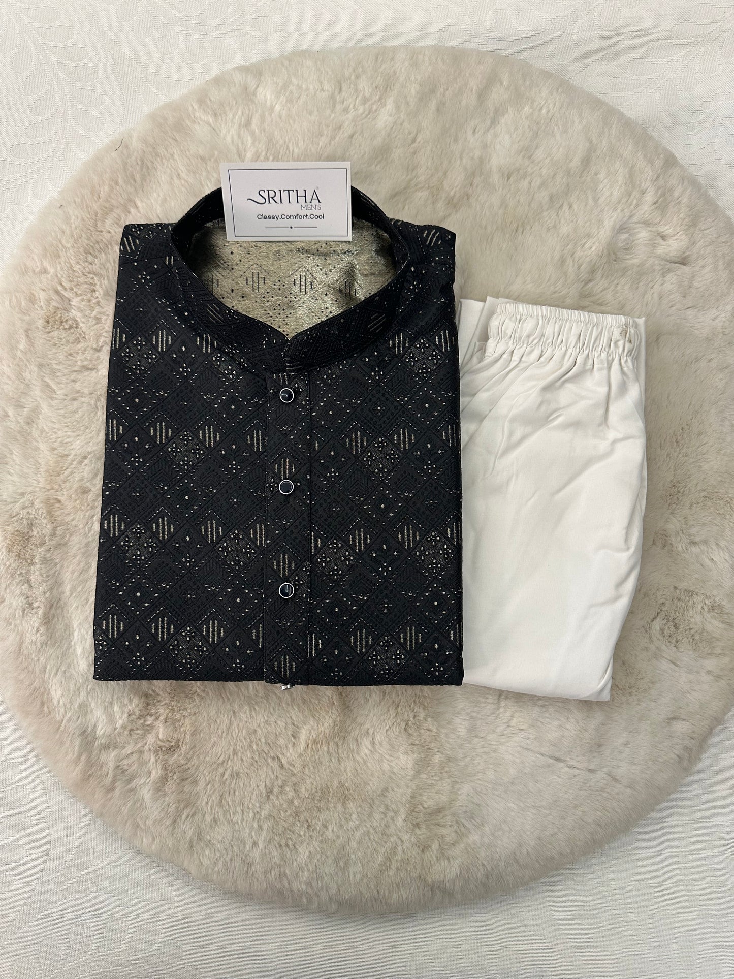 SM0526-02-02 Black& Gold Silk Blend Kurta Set