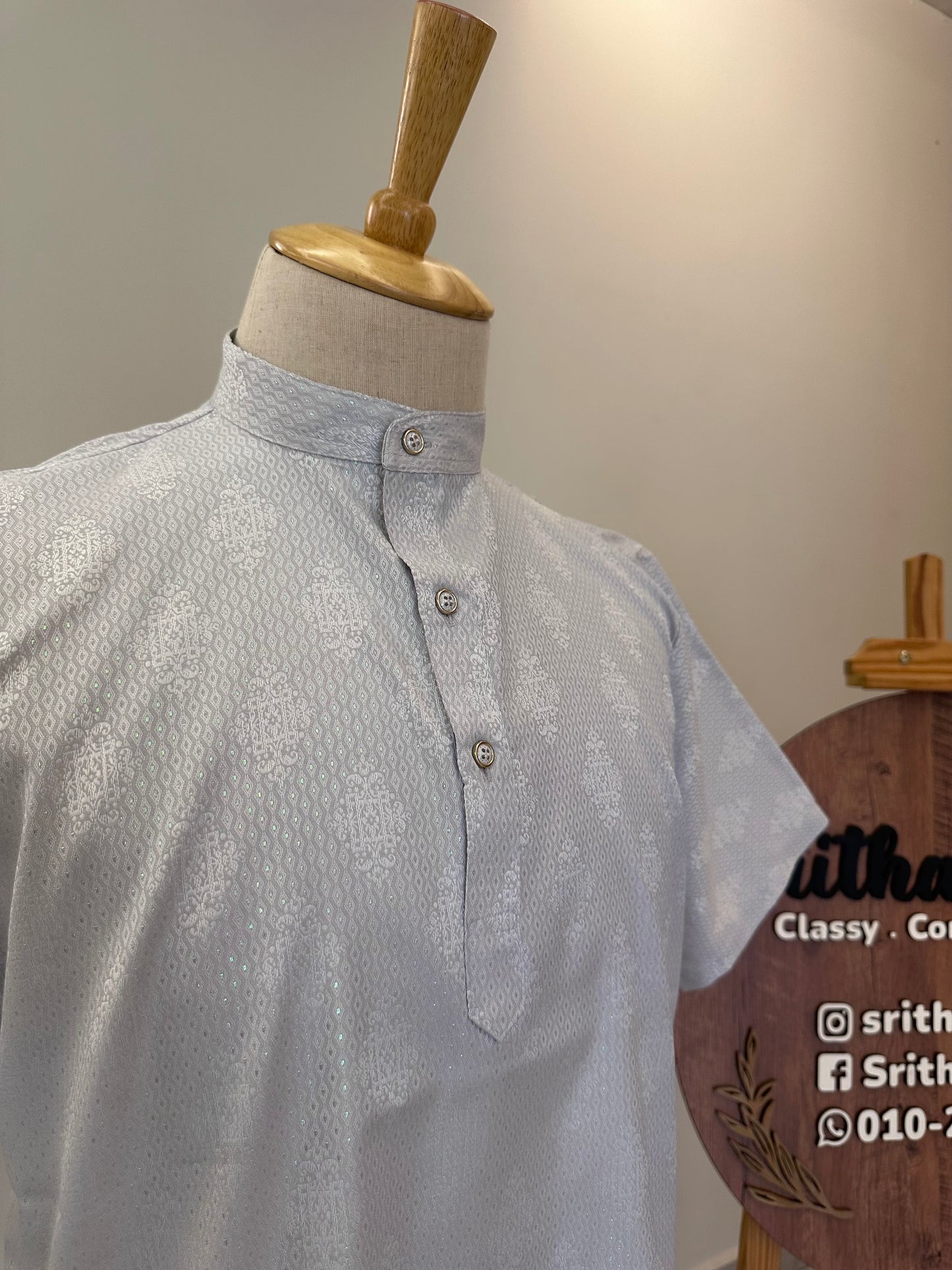 SM0925-18-02 Light Grey Soft Silk Blend Short Kurta