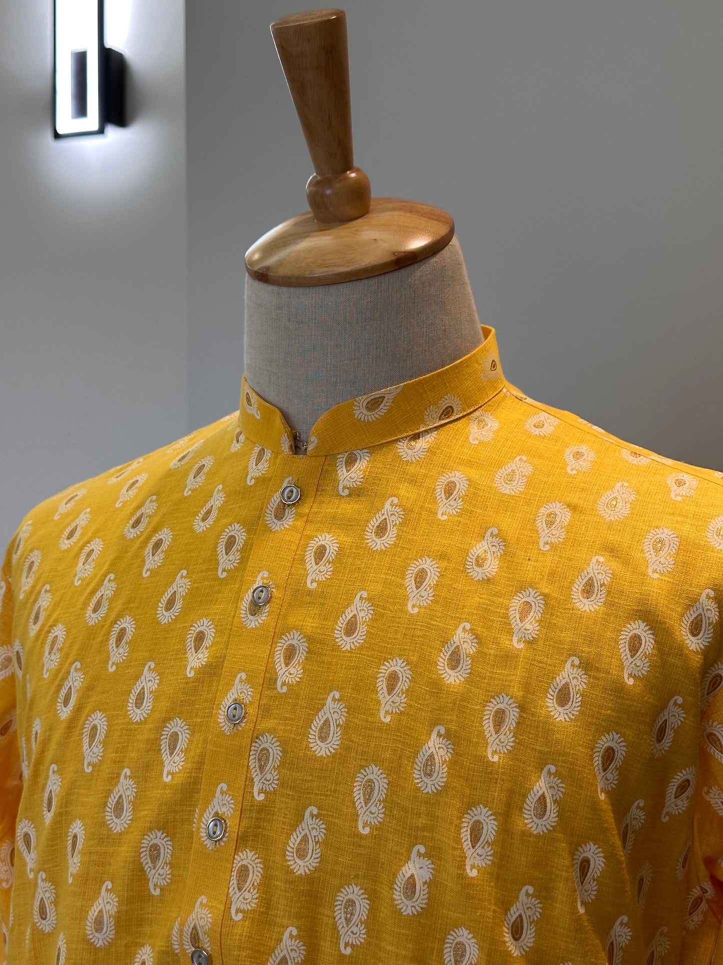 SM0126-01-01 Yellow & White Printed Cotton Kurta