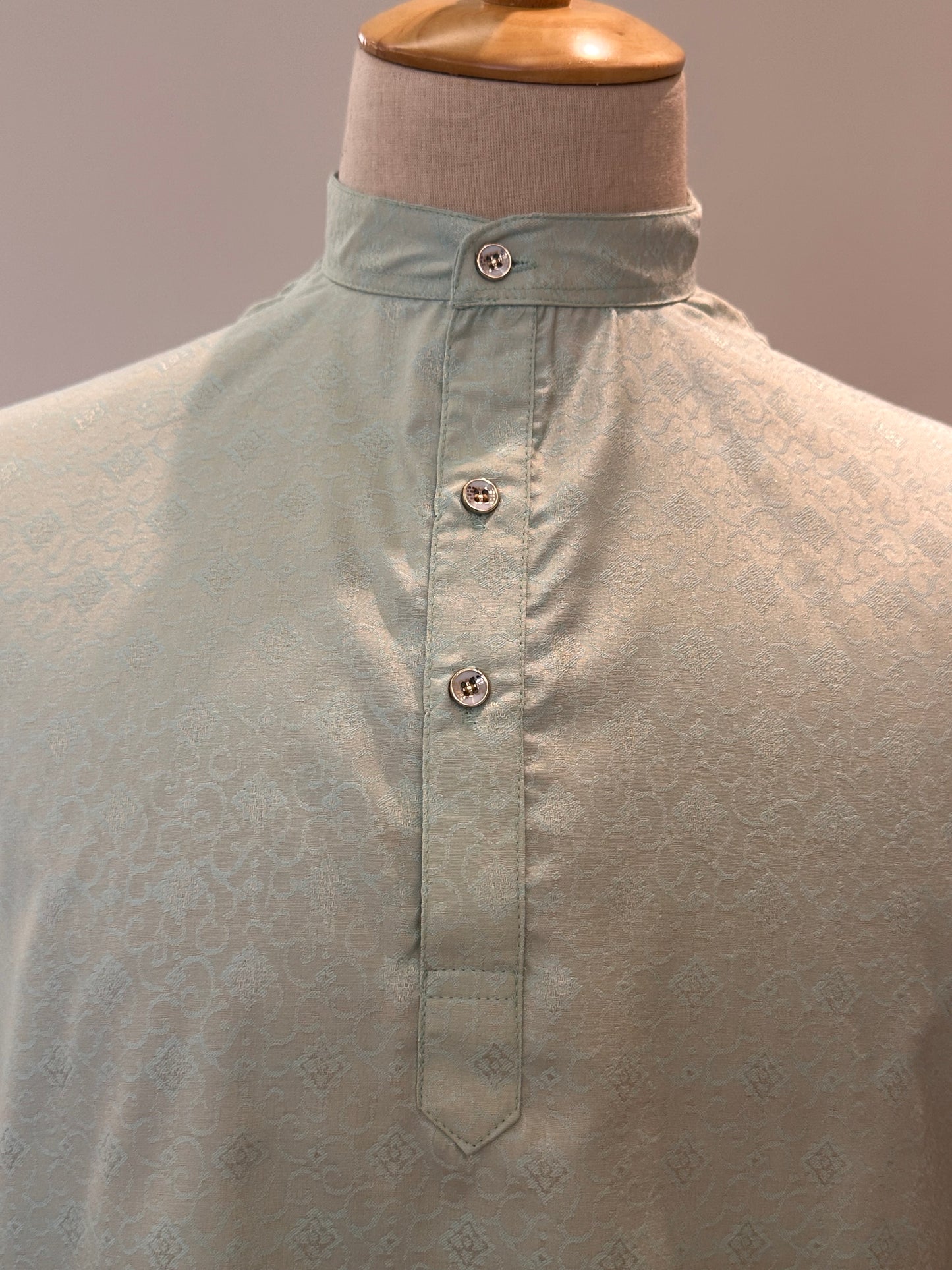 SM1025-18-03 Pastel Green Short Soft Silk Blend Kurta