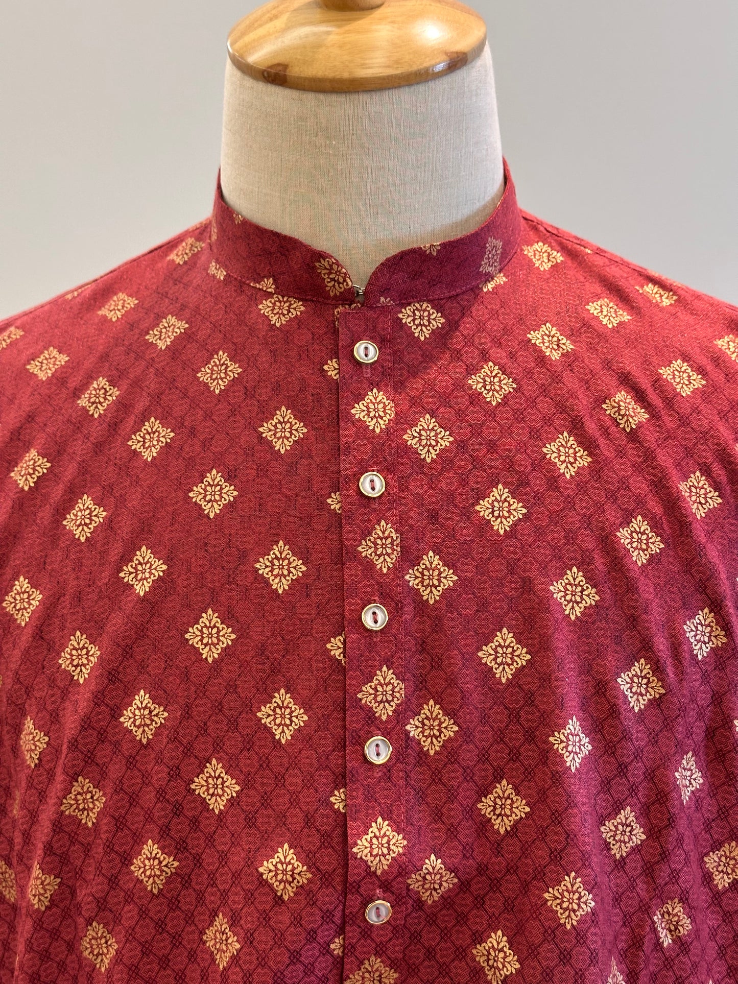 SM0126-01-03 Red & Gold Printed Cotton Kurta