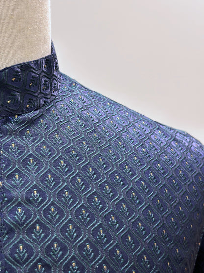 SM0225-02-07 Navy Blue & Green Embroidery Jacquard Kurta Set
