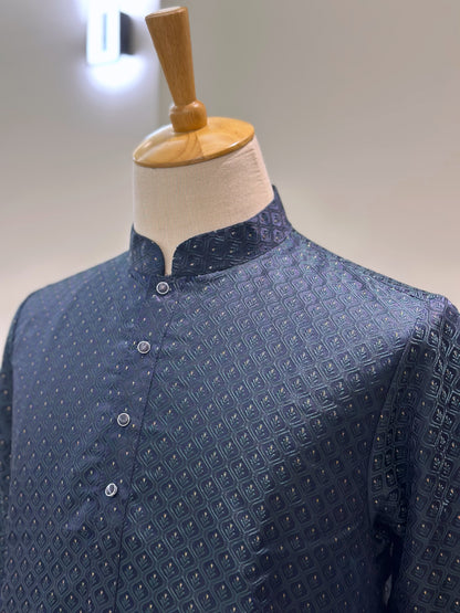 SM0225-02-07 Navy Blue & Green Embroidery Jacquard Kurta Set